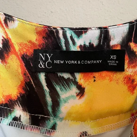 New York & Co, XS, Butterfly Outfit, Cropped Wide leg pants & Cold Shoulder top - Picture 12 of 13